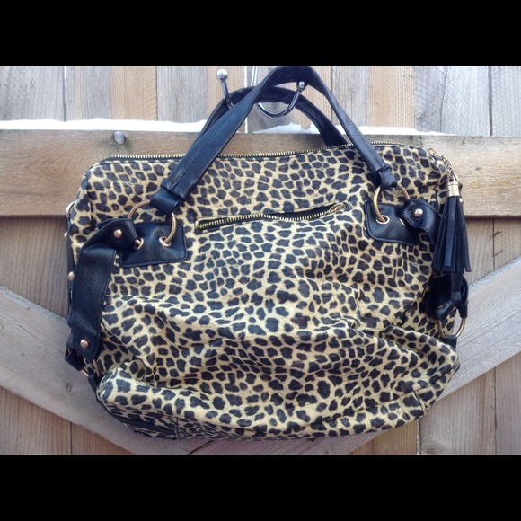 Beautiful Cheetah Print Purse