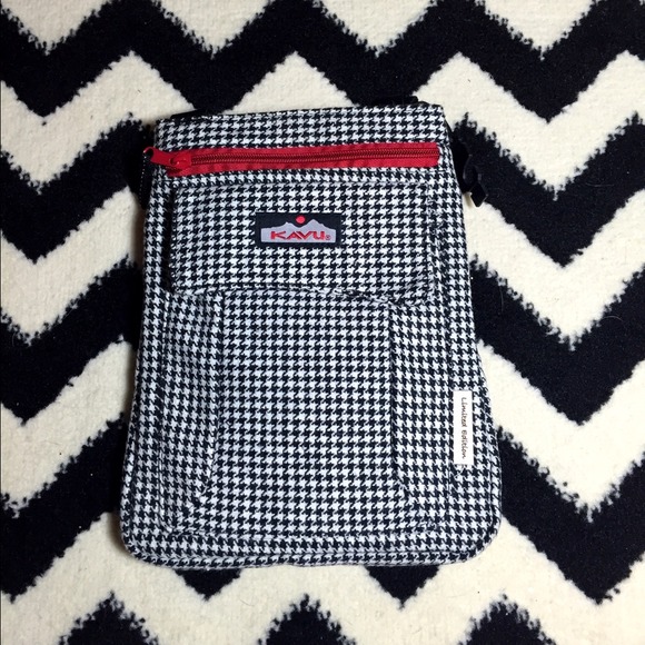 Handbags - Women's houndstooth KAVU limited edition bag.