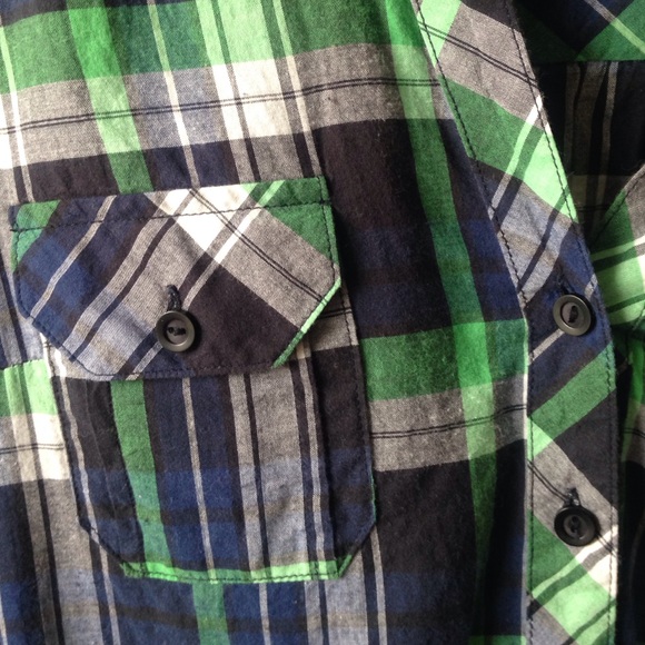 Forever 21 plaid button down shirt - Picture 2 of 2