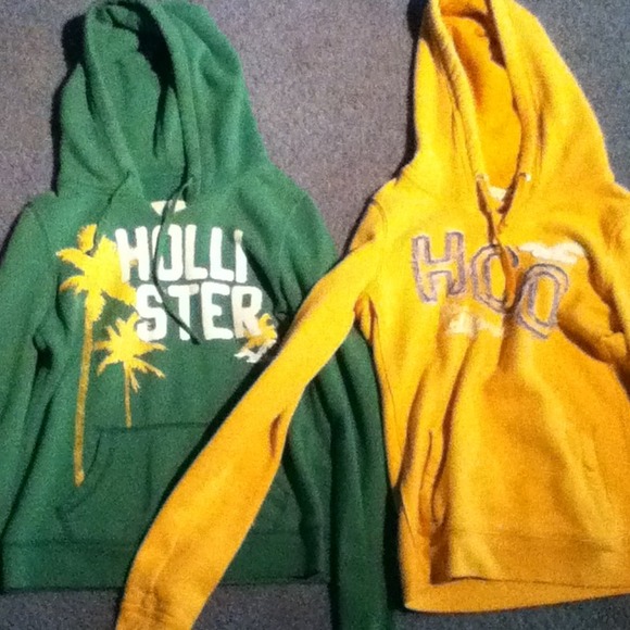 Hollister sweatshirt bundle!