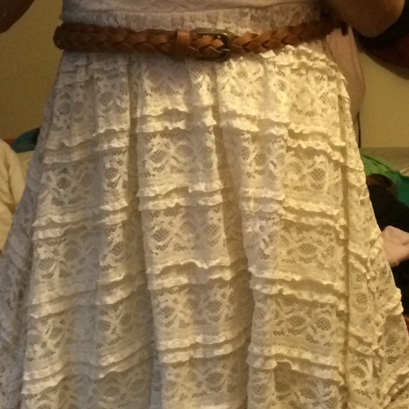 🚫🚫sold🚫🚫Lace dress - Picture 3 of 3
