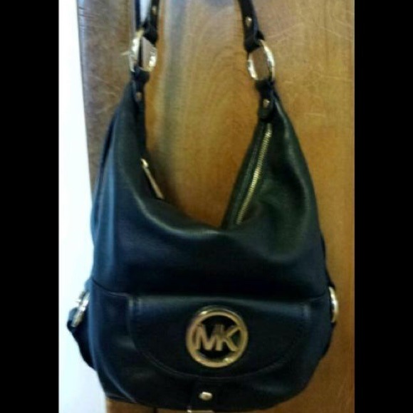 Michael Kors Hobo