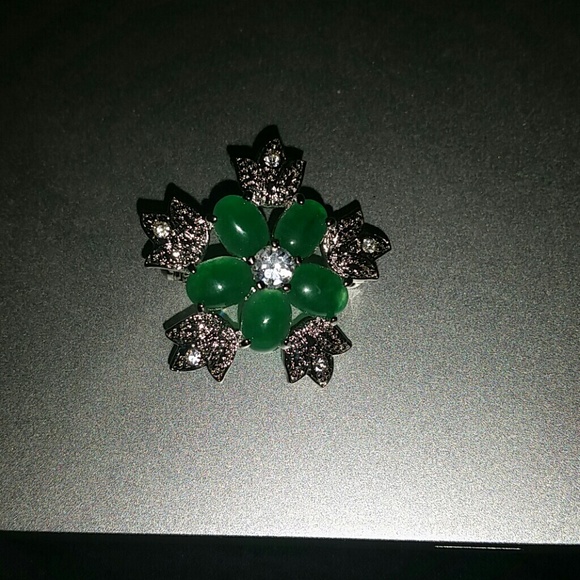 Vintage pin