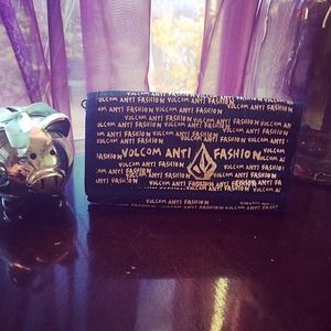 Volcom tri-fold wallet