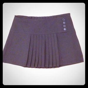 Black BCBG pleated school girl skirt