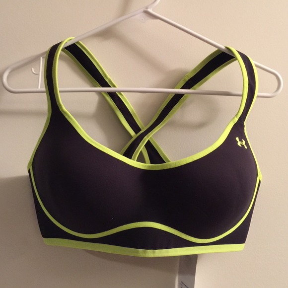Under Armour Hi-Impact Sports Bra