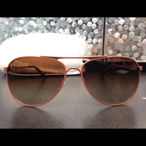 Oakley Limited edition Daisy Chains • aviators