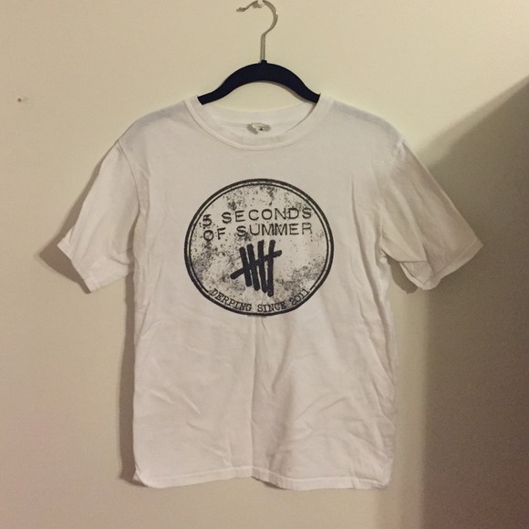 5SOS SHIRT