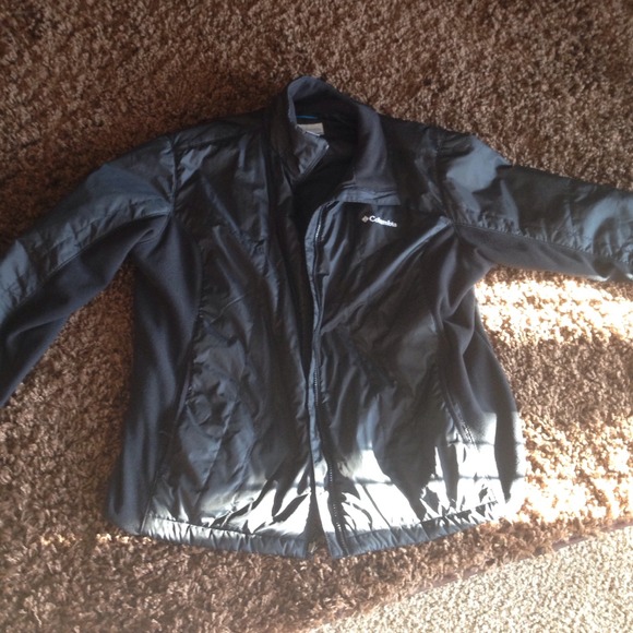 Barely worn interchange Columbia jacket