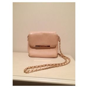 Beautiful Creme Forever 21 Purse!