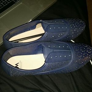 Navy blue flats