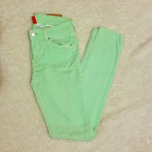 💚Mint Green Skinny Jeans💚