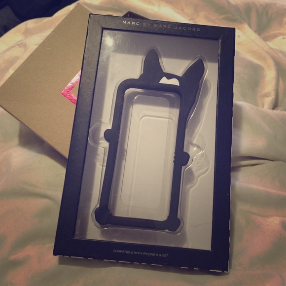 Marc by Marc Jacobs IPhone 5/5s Puppy Ear Case - Picture 1 of 4