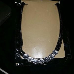 Chain stone necklace