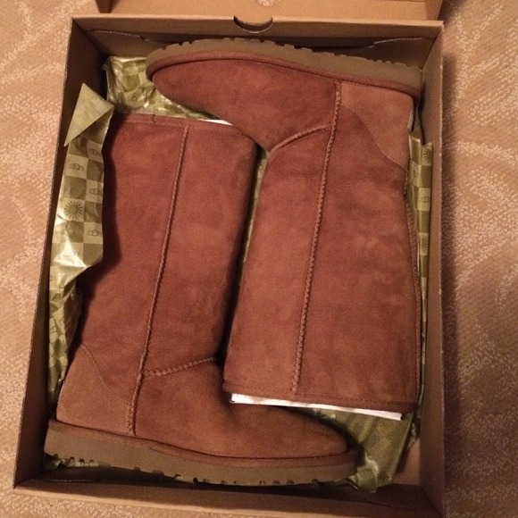 UGG Australia