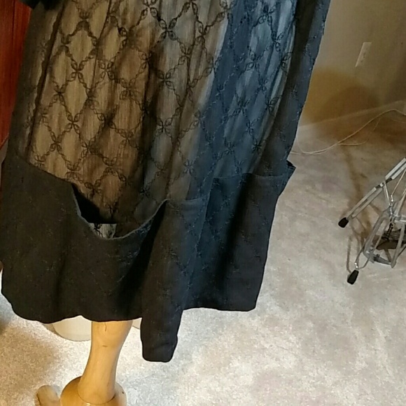 Sheer Pocket Tunic Dress - Picture 3 of 4