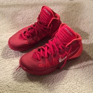 Nike Hyperdunks