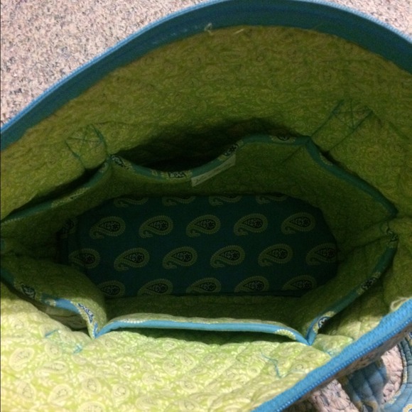 Authentic Vera Bradley tote ❤️ - Picture 3 of 4