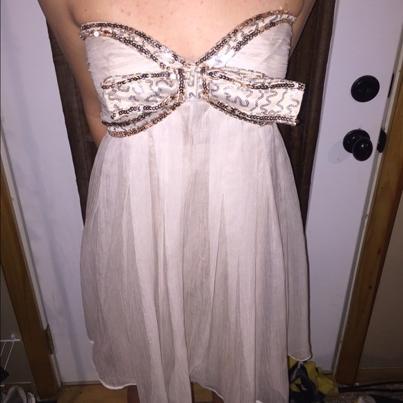 Short nude dress