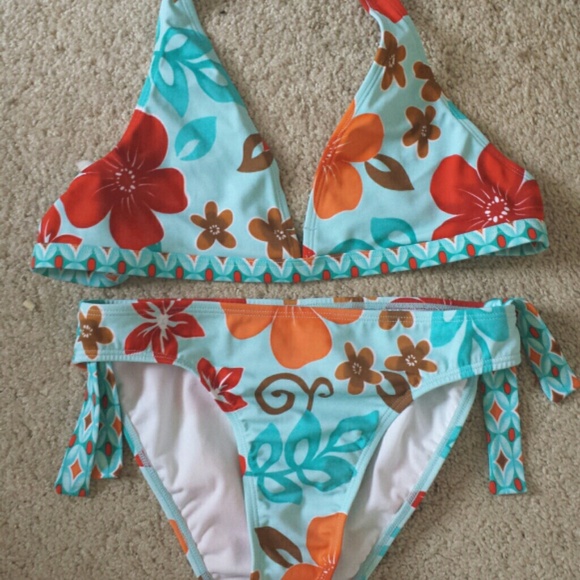 Floral halter bikini