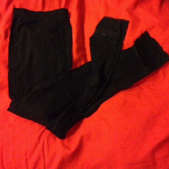 Cropped lace tipped leggings