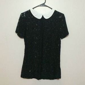 Peter Pan collar black white lace top