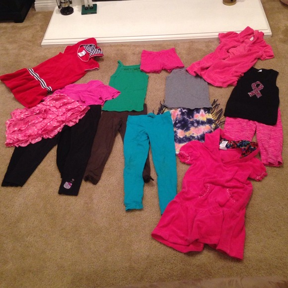 Bundle of little girls clothes size S or 6/6x