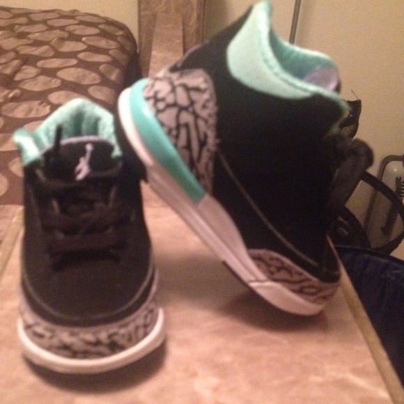 Retro 3s