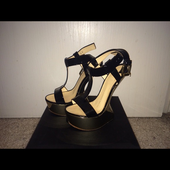 Authentic Giuseppe Jem Sandal - Picture 3 of 4