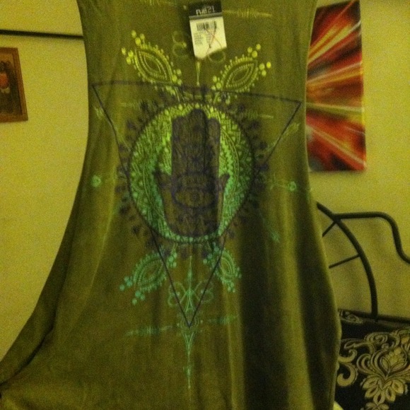 Green hamsa hand shirt, loose, never worn