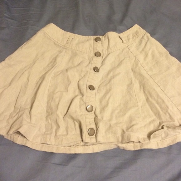 Khaki Skirt with Front Buttons - Picture 2 of 2