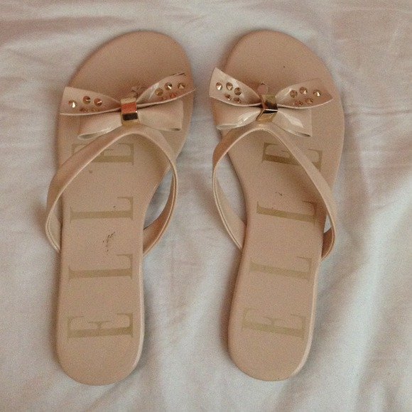 Nude colored sandals - Picture 1 of 2