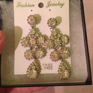 Gorgeous earrings!