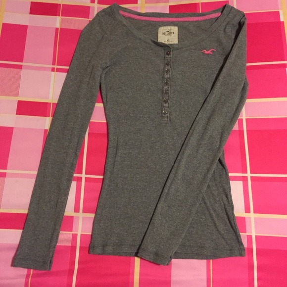 Hollister long sleeve gray shirt with buttons