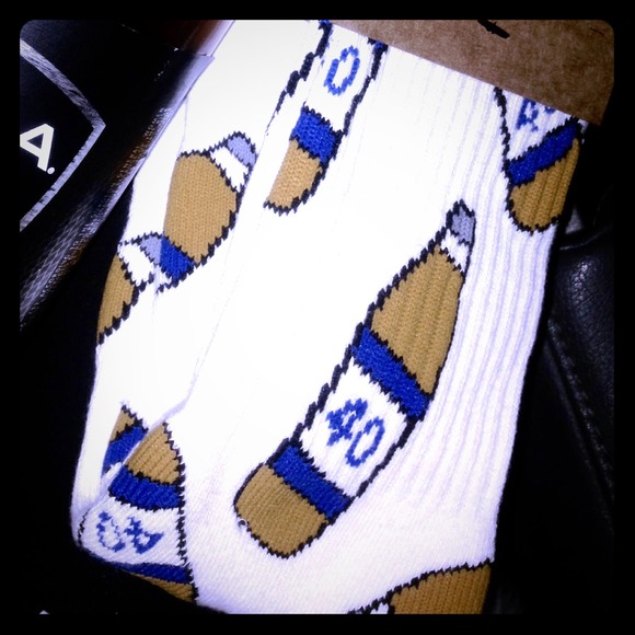 Fourties & Shorties socks