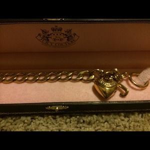 Juicy couture gold link bracelet