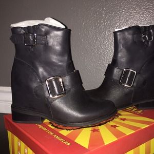 Jeffery Campbell size 6