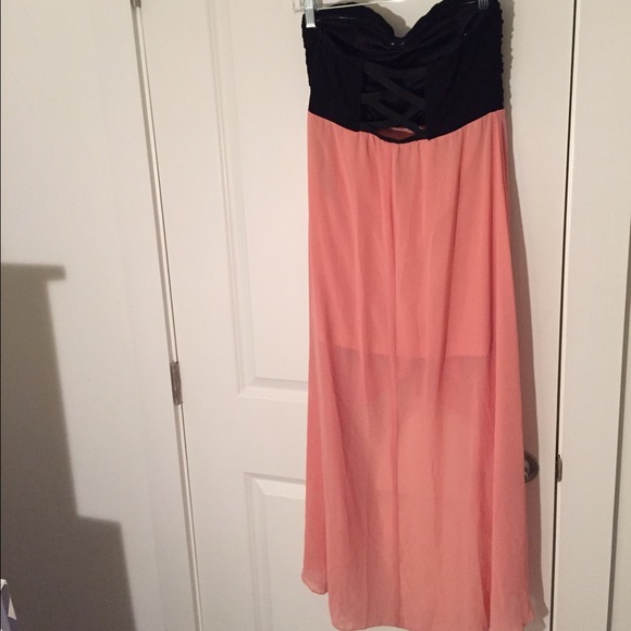 High-Low formal dress - Picture 2 of 4