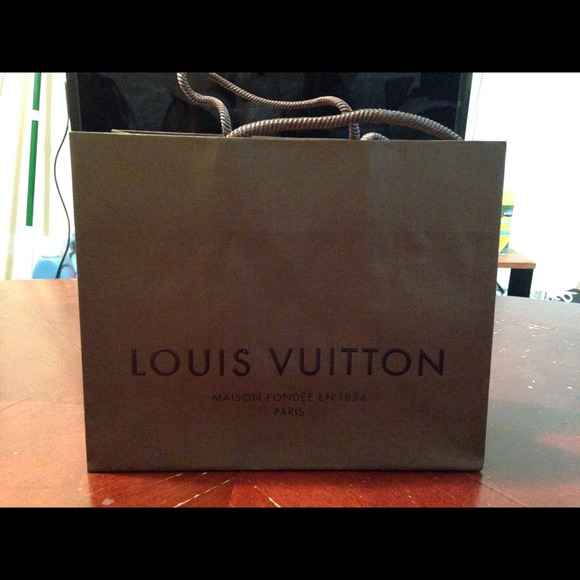 Louis vuitton shopping bag