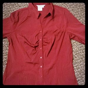 Business attire quarter sleeve top.