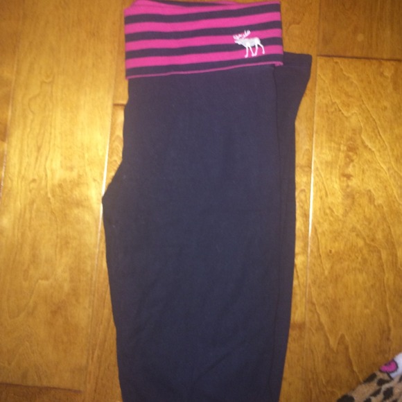 Abercrombie & Fitch Skinny Yoga Pants FIRM