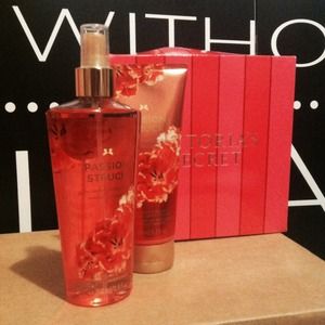 Vs perfume and lotion