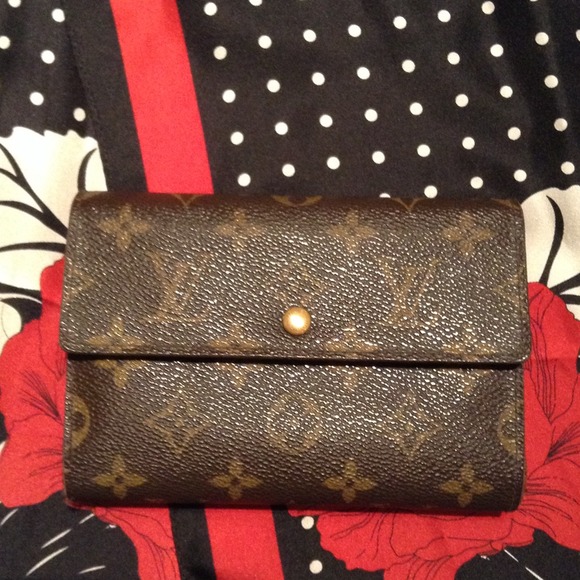 💯% Authentic Louis Vuitton Monogram Porte-trésor - Picture 1 of 11