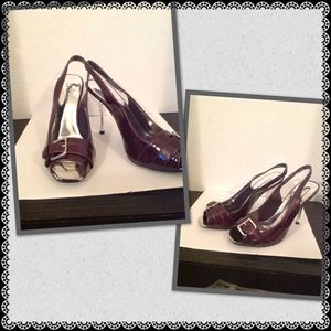 NWOB....WINE BROWN PATENT SLINGBACK