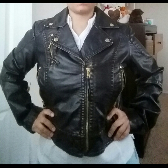 SOLD Big Chill Vintage Moto Jacket - Picture 3 of 4