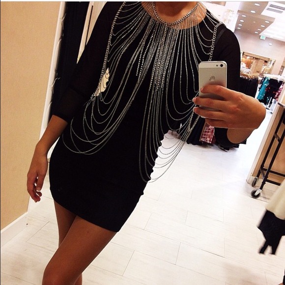 Absolutely gorgeous body chain!