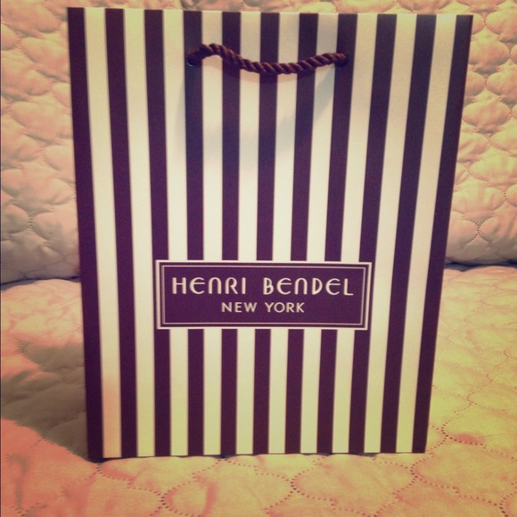 Henri bendel shopping bag