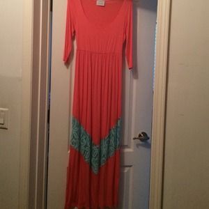 Coral and mint 3/4 sleeve dress