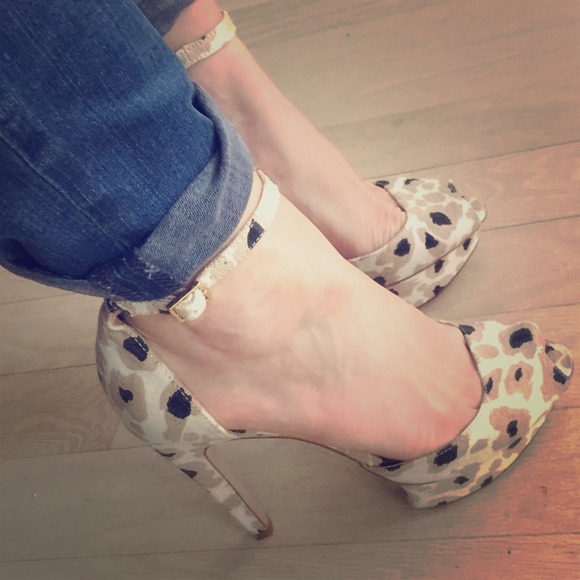 Zara spring/summer 2013 printed platforms sz38