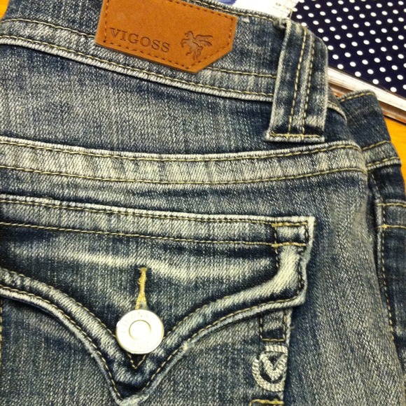 Stone washed boot cut jeans